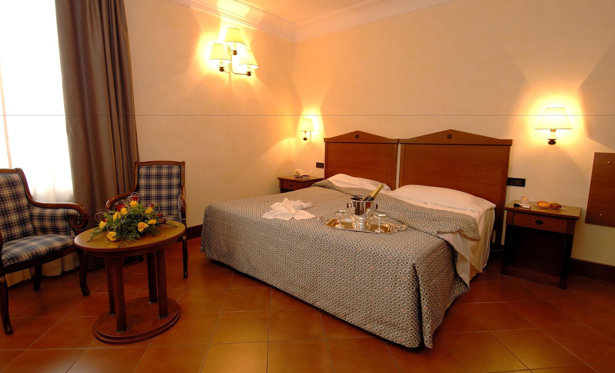 Hotel Malaspina Флоренция Екстериор снимка